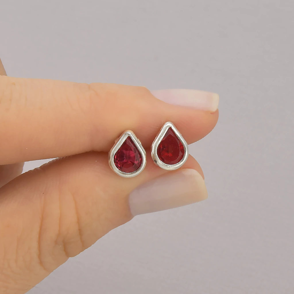 Conjunto Ponto de Luz Gota Pink de Prata