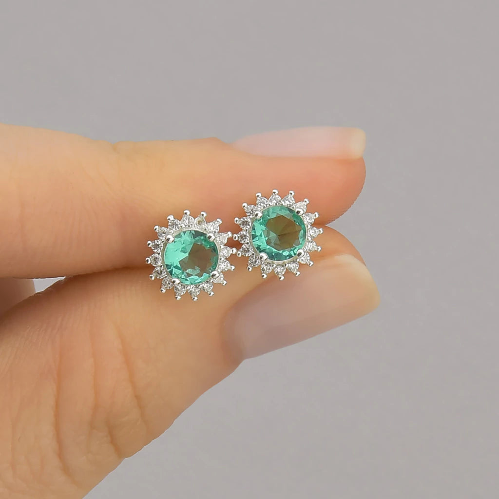 Brinco Ponto de Luz Redondo Turmalina Cravejado de Prata